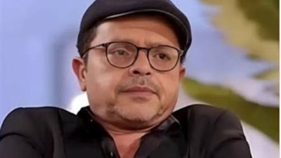 بجملة هزت قلوب جمهوره.. محمد هنيدي يوجه رسالة مؤثرة بعد رحيل شقيقه الأكبر