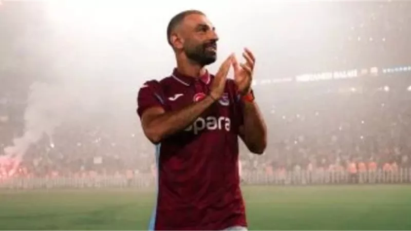 بهدف محمد صلاح.. التعادل الإيجابي 1-1 يحسم الشوط الأول بين طرابزون سبور وباشاك شهير