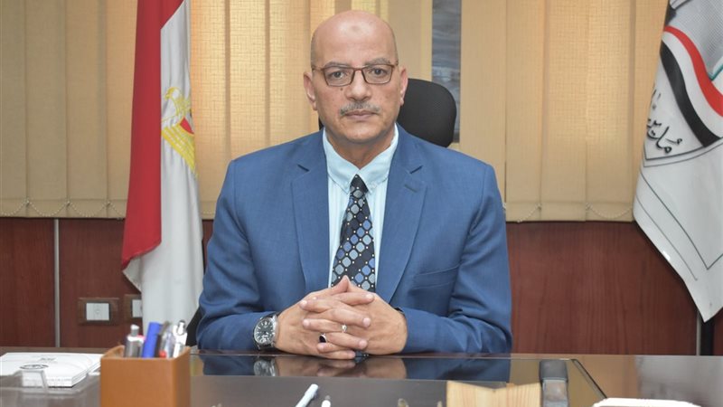 الأستاذ ياسر محمد