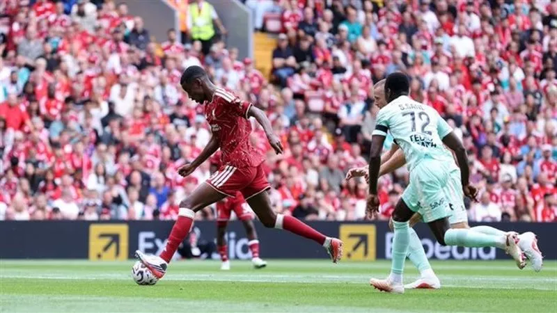 في لقاء مثير.. موناكو يفوز على ليفربول 3-2 وديًا