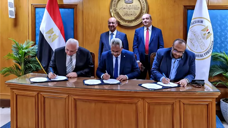تشغيل مدرسة مياه الشرب للتكنولوجيا التطبيقية بسوهاج.. 75 طالبًا من 6 محافظات
