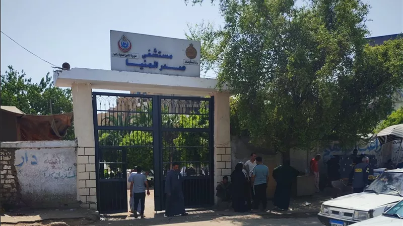 النيابة تصرح بدفن 4 سيدات بينهن طالبة ضحايا انقلاب ميكروباص نزلة حسين بالمنيا
