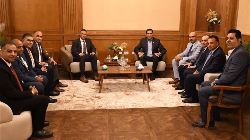 وزير الشباب يبحث مع محافظ جنوب سيناء تطوير المنشآت الرياضية