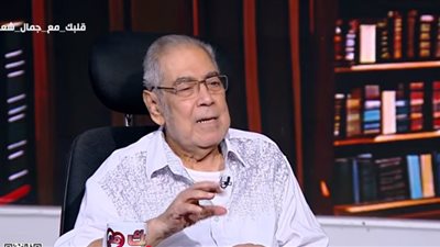 «المرض هدية من الله».. صبري عبد المنعم يكشف سرا مؤثرا عن طفولته