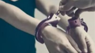 بسبب الخلافات الأسرية.. القبض على جدة تتخلص من حفيدها ودفنته بأرض زراعية في كفرالشيخ