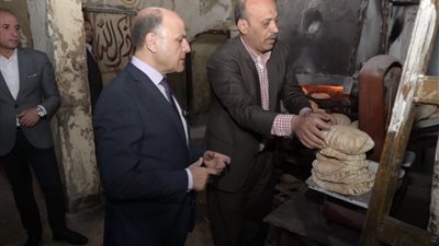 ضربات رقابية لضبط منظومة الخبز المدعم.. وتحرير 33 محضرًا  بالغربية