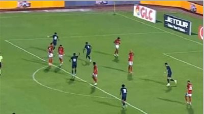 الأهلي يخطف فوزا مثيرا من الشرقية إنبي في الدوري 