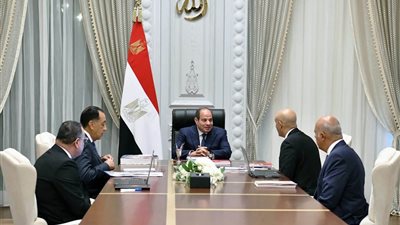 الرئيس السيسي يوجه بتكثيف إقامة المعارض الخاصة ببيع المستلزمات الدراسية بأسعار مناسبة