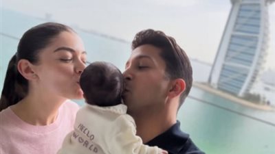 أحمد زاهر يحتفل بميلاد حفيدته الأولى.. بقيت جدو رسمي