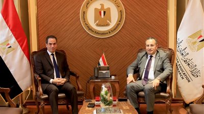 وزير التعليم العالي يلتقي رئيس الوطنية للإعلام  لبحث تغطية دورة «القاهرة 2026»