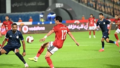 لجنة الحكام : ركلة جزاء الأهلي أمام إنبي صحيحة ويجب إنذار المدافع