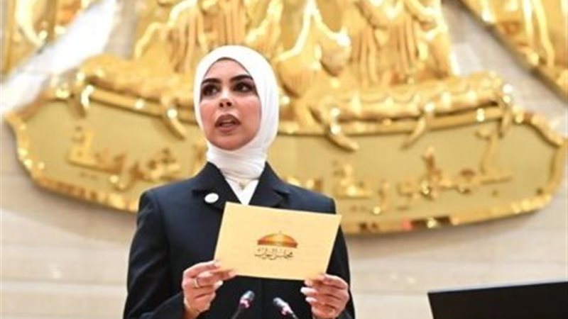 النائبة سچى عمرو
