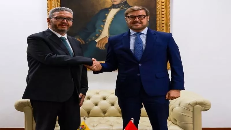 مصر وفنزويلا تبحثان تعزيز التعاون ومشاركة الشركات المصرية في إعادة الإعمار