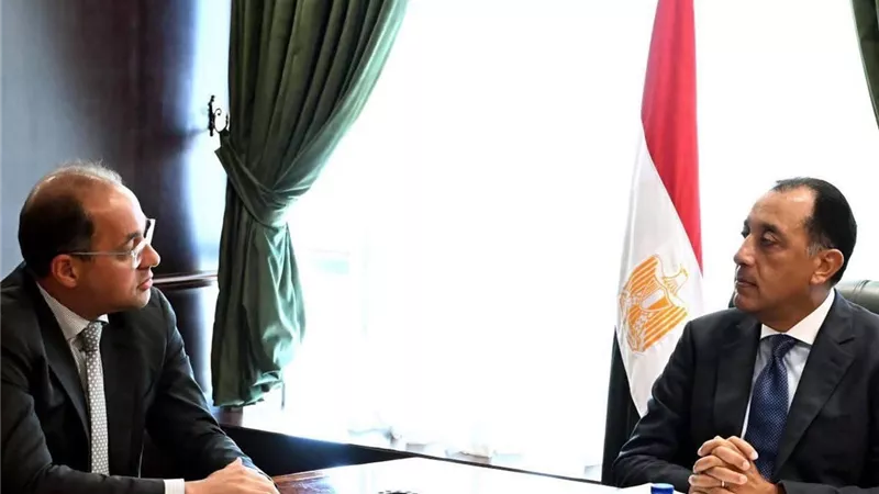 رئيس الوزراء يلتقي وزير المالية لمتابعة عدد من ملفات عمل الوزارة