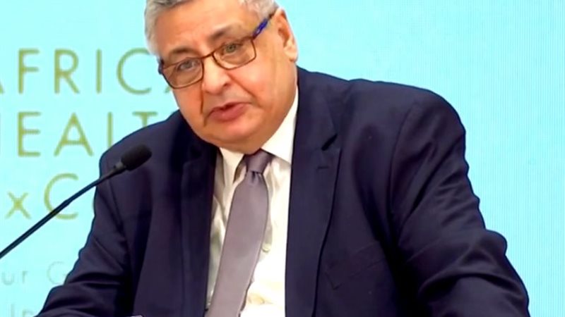 الدكتور عوض تاج الدين