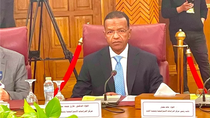 اللواء طارق جمعة يعلن ترشحه لرئاسة نادي أسوان الرياضي