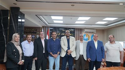 رئيس مياه سوهاج يبحث مع هندسة الجامعة تفعيل بروتوكول التعاون وتطوير مهارات المهندسين
