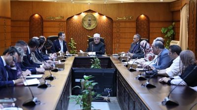 الشيخ أيمن عبد الغني يستقبل وفدا برلمانيا نمساويا لبحث التعاون المشترك