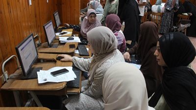 الجامعات الحكومية تواصل مساعدة طلاب الشهادات الفنية 2026 في تسجيل الرغبات