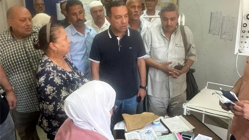 محافظ المنوفية يفاجئ عيادة التأمين الصحي بمدينة السادات.. تفاصيل