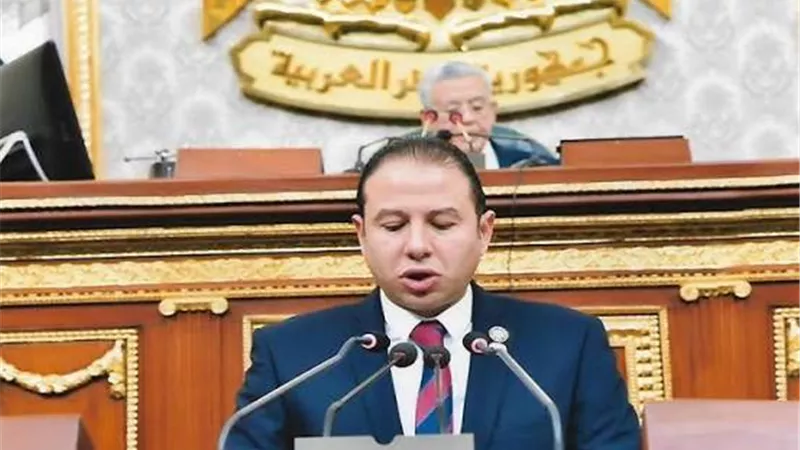 النائب حسن عمار لـ«بلدنا اليوم»: قرارات التعليم لا تراعي الأوضاع الاقتصادية
