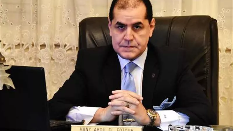 خبير مصرفي يحذر المواطنين: استعلموا عن حساباتكم وقروضكم كل 6 أشهر