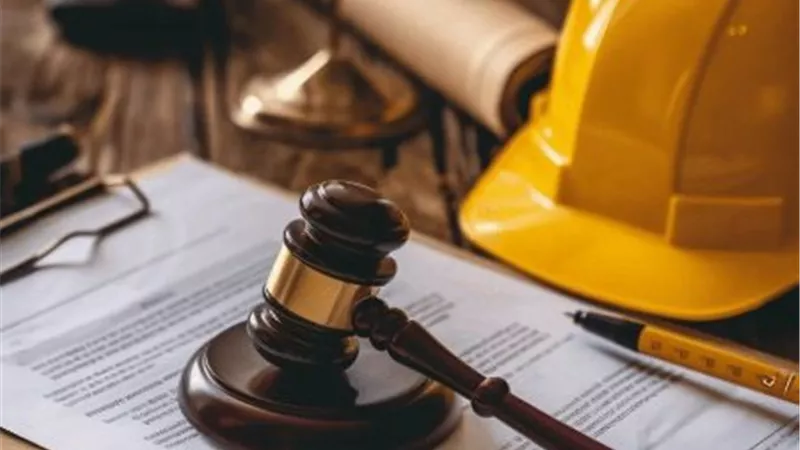 5 حالات يستحق فيها العامل إجازة بأجر كامل وفق قانون العمل الجديد