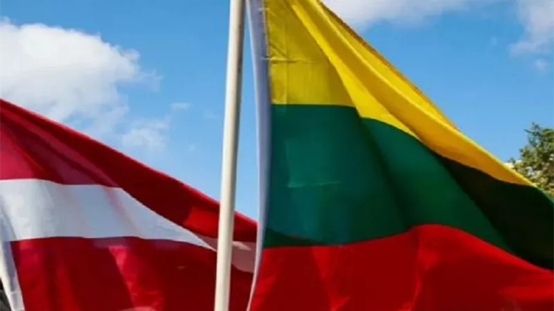 رويترز: لاتفيا وليتوانيا تدرسان وقف عبور شحنات الحبوب الروسية عبر موانئهما