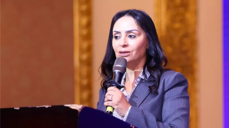 وزيرة التضامن: نعمل على تطوير منظومة متكاملة لرعاية كبار السن| صور