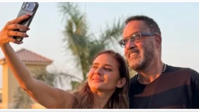 نيللي كريم وجمال