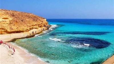 بسبب ارتفاع الأمواج.. تعرف على الشواطئ المغلقة في مرسى مطروح