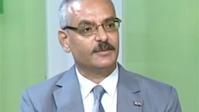 أستاذ بجامعة العاصمة: تطوير المناهج والبرامج يعزز الهوية الوطنية لدى الطلاب