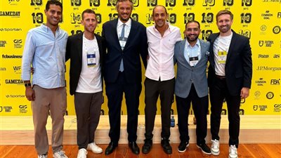  بيراميدز يشارك في قمة 