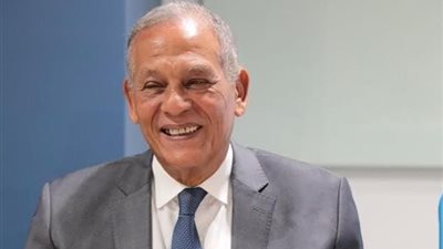 السادات: الحق في التعليم مدخل أساسي لتمكين المواطن ومحو الأمية حق من حقوق الإنسان
