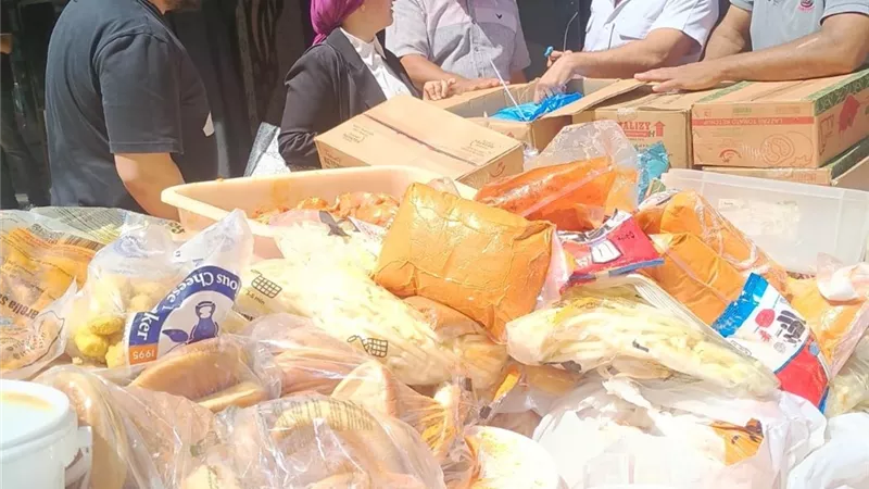 غلق وتشميع مطعم وضبط طن لحوم ومواد غذائية غير صالحة بالمنوفية.. تفاصيل 