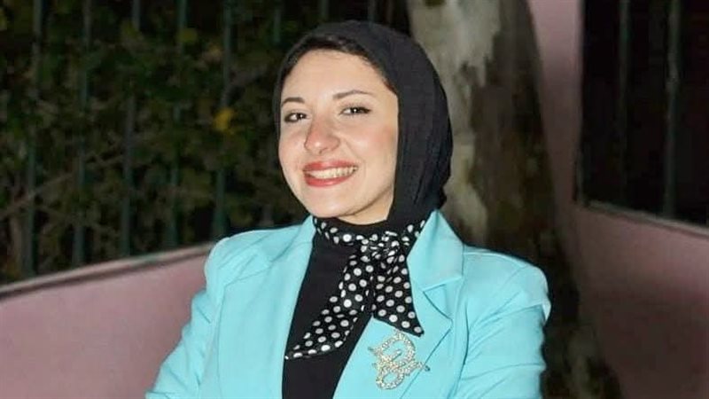  إنجي بدوي، الباحثة