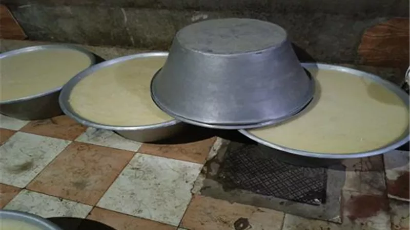 ضبط 26 ألف عبوة عصير و6 أطنان «بوظة» غير مطابقة للمواصفات بسوهاج
