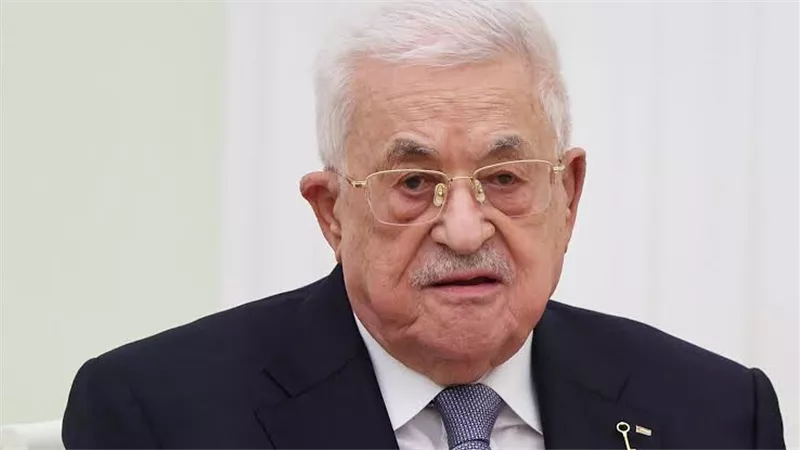 الرئيس الفلسطيني محمود عباس يصل مصر لبحث تطورات الأوضاع في فلسطين