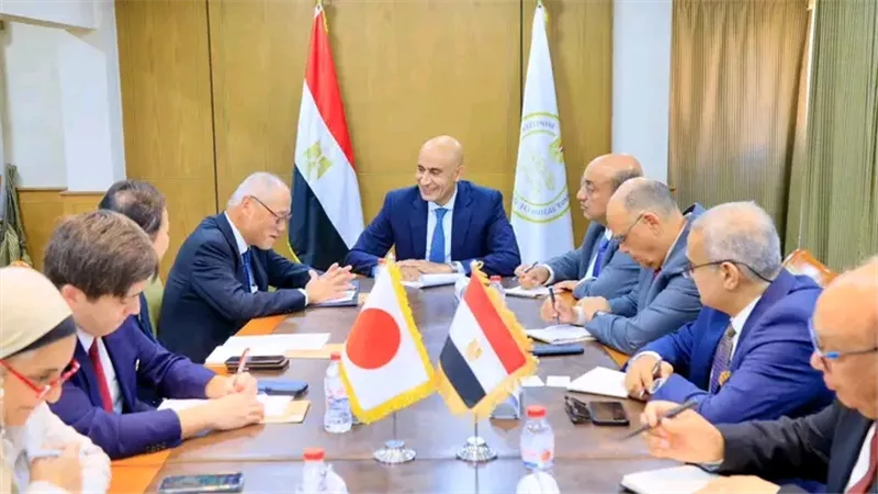 وزير التعليم يبحث مع السفير الياباني بالقاهرة توسيع التعاون في تطوير المنظومة التعليمية